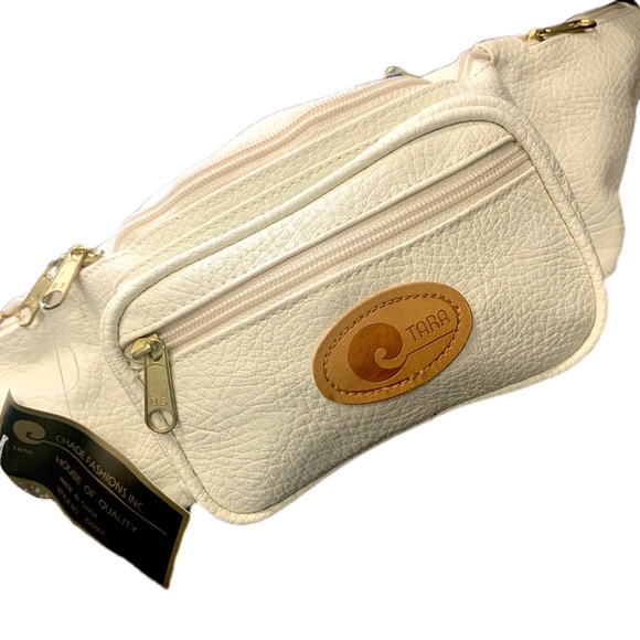 VEGAN LEATHER FANNY PACK NWT *LAST 1 - Picture 2 of 10